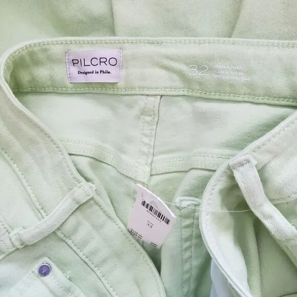Pilcro The Yaya Mid-Rise Cropped Flare Jeans in Soft Aloe Green Women's Size 32